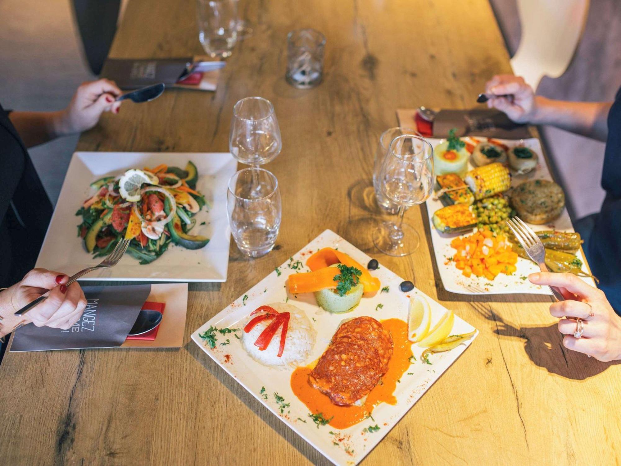 Ibis Pau Lescar 호텔 외부 사진