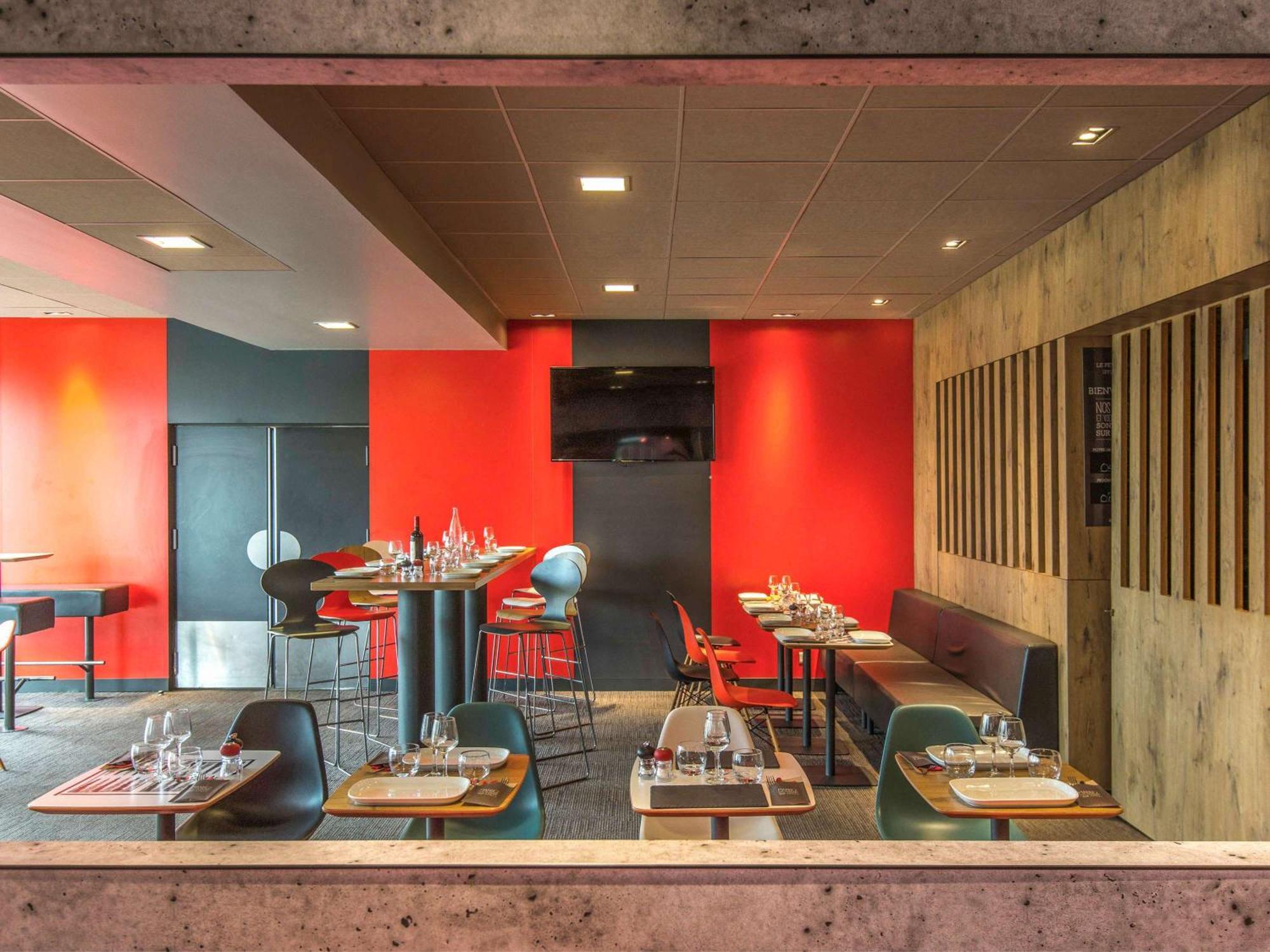 Ibis Pau Lescar 호텔 외부 사진