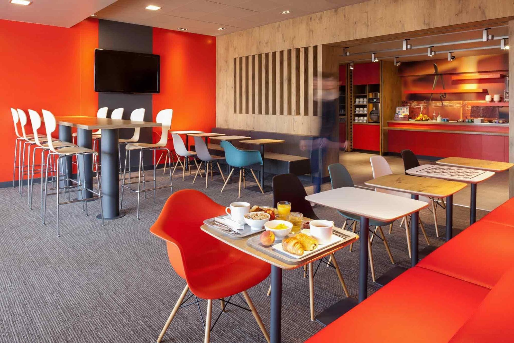 Ibis Pau Lescar 호텔 외부 사진