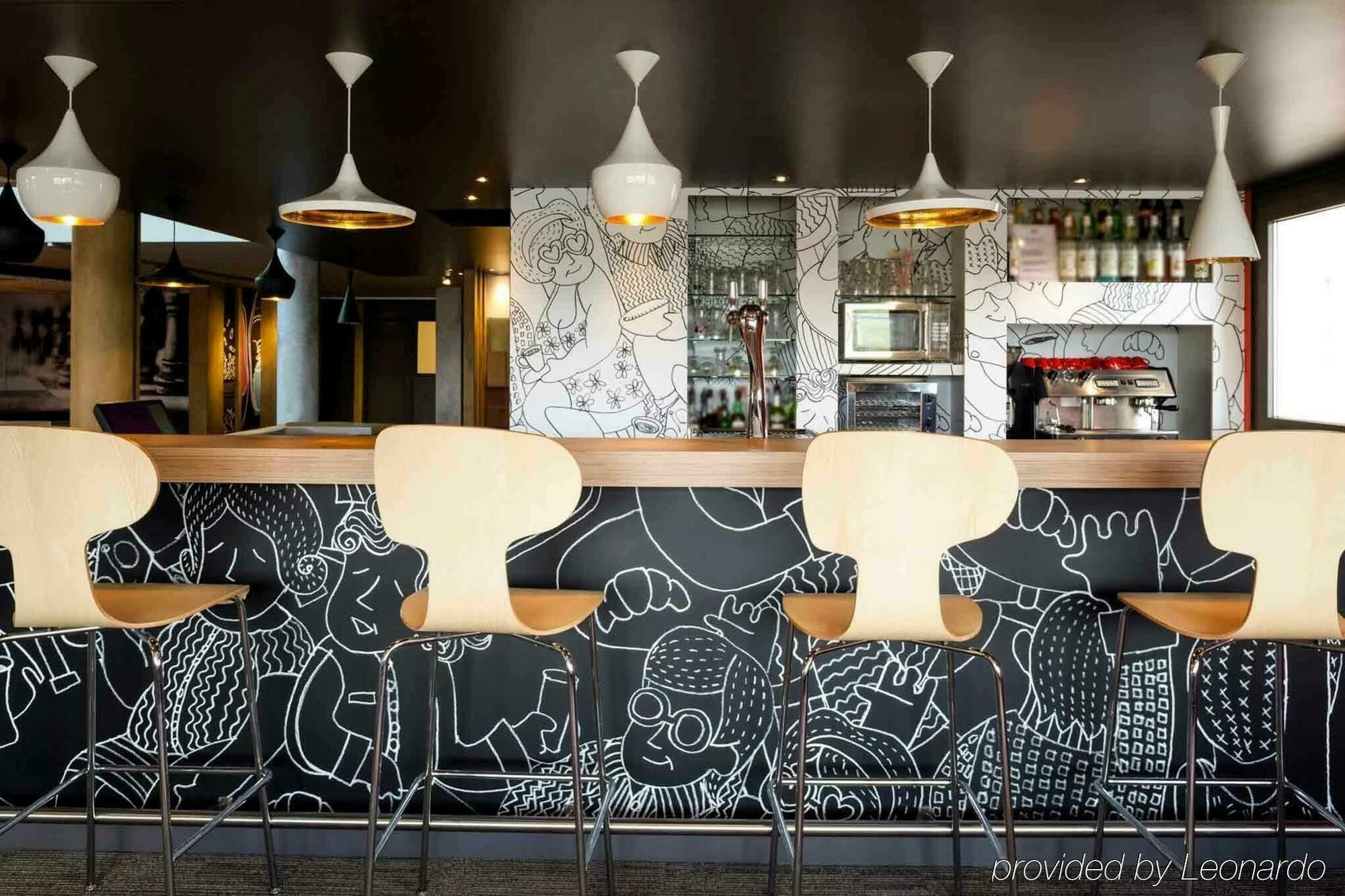 Ibis Pau Lescar 호텔 외부 사진