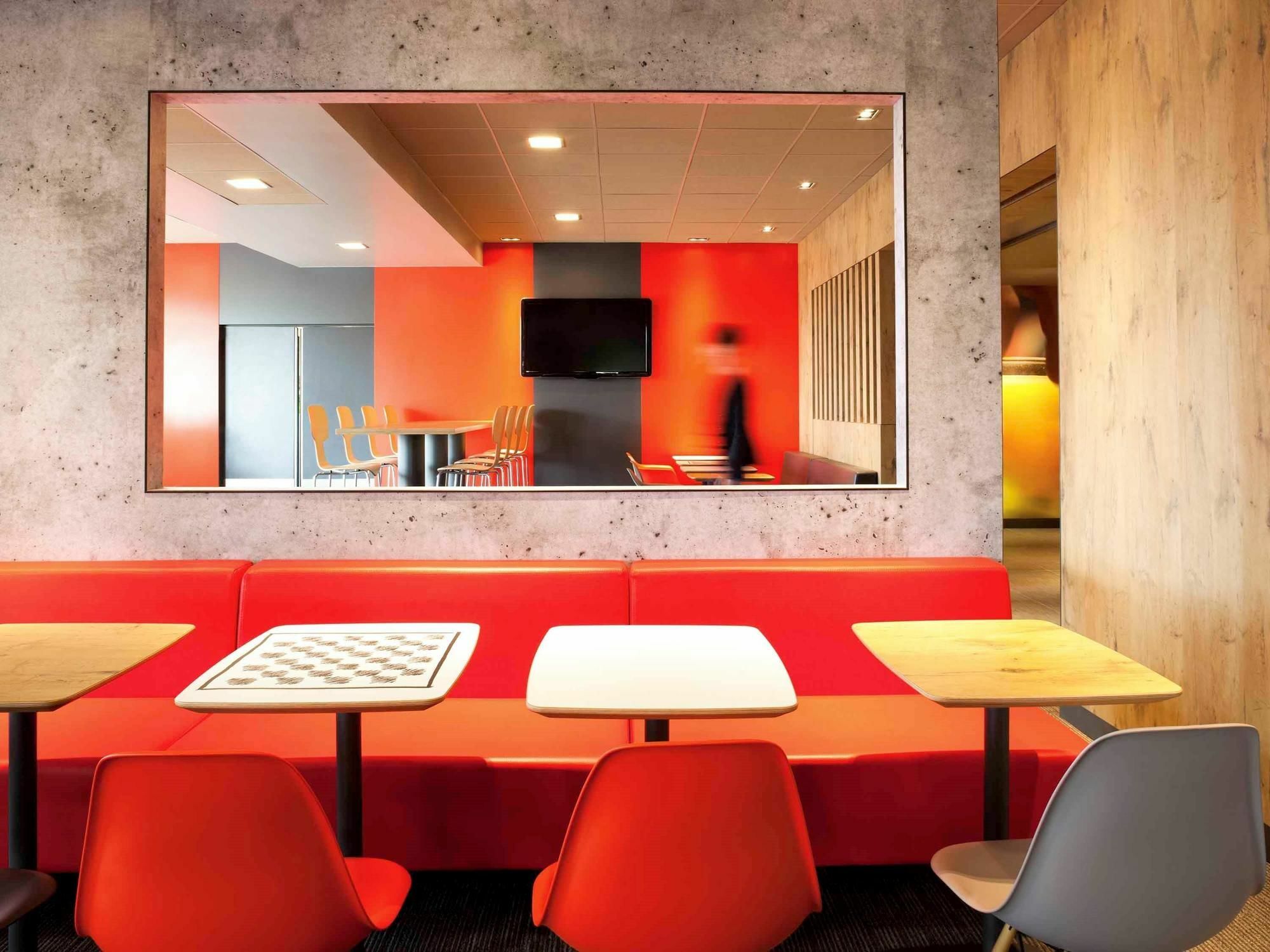 Ibis Pau Lescar 호텔 외부 사진